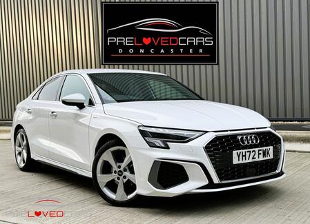 AUDI A3 1.5 TFSI 35 S line 