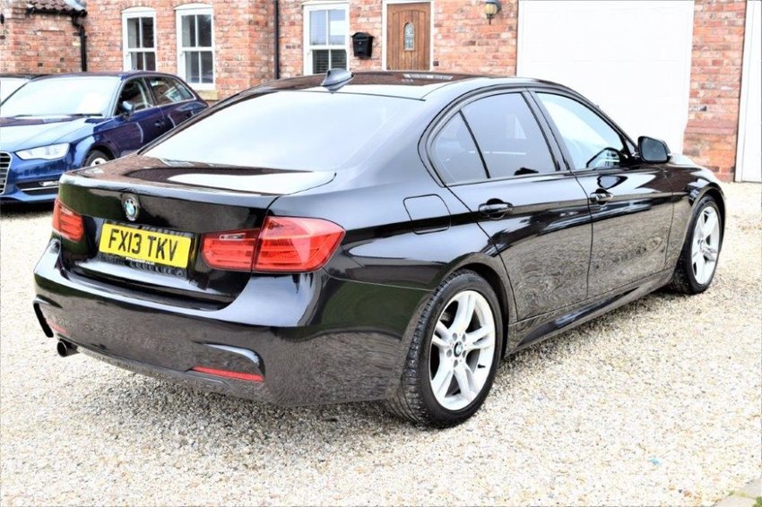 View BMW 3 SERIES 318D M SPORT