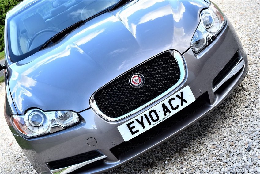 JAGUAR XF