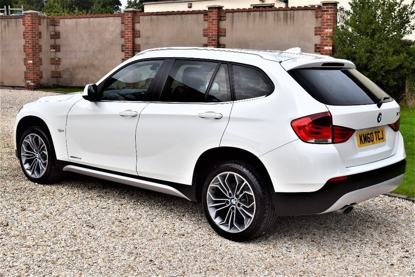 View BMW X1 XDRIVE23D SE