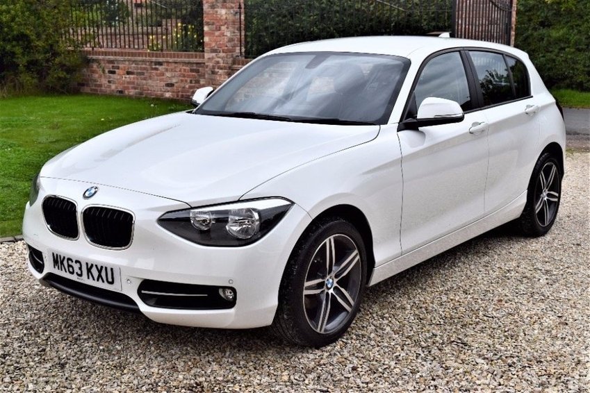 BMW 1 SERIES