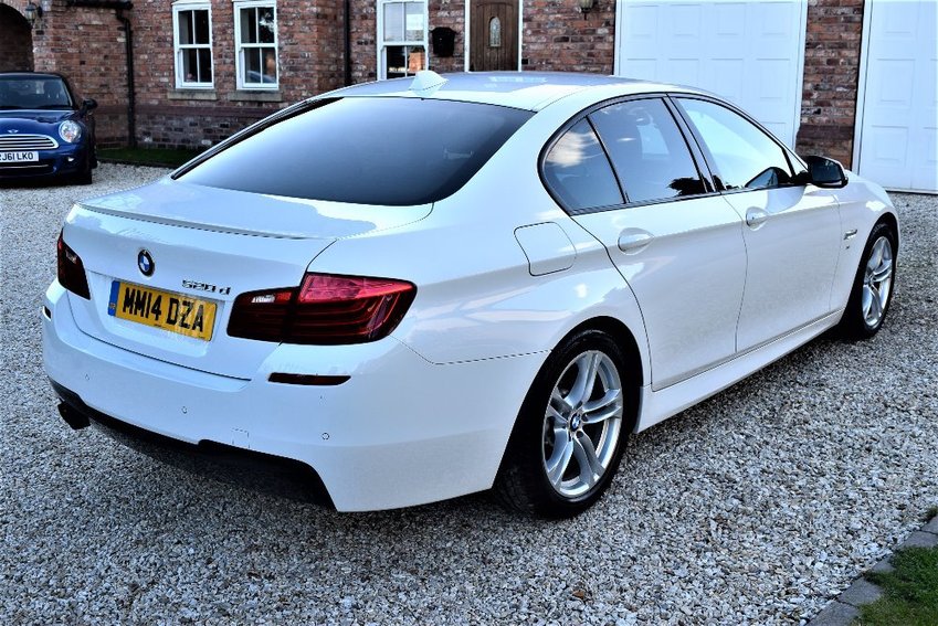 View BMW 5 SERIES 520D M SPORT