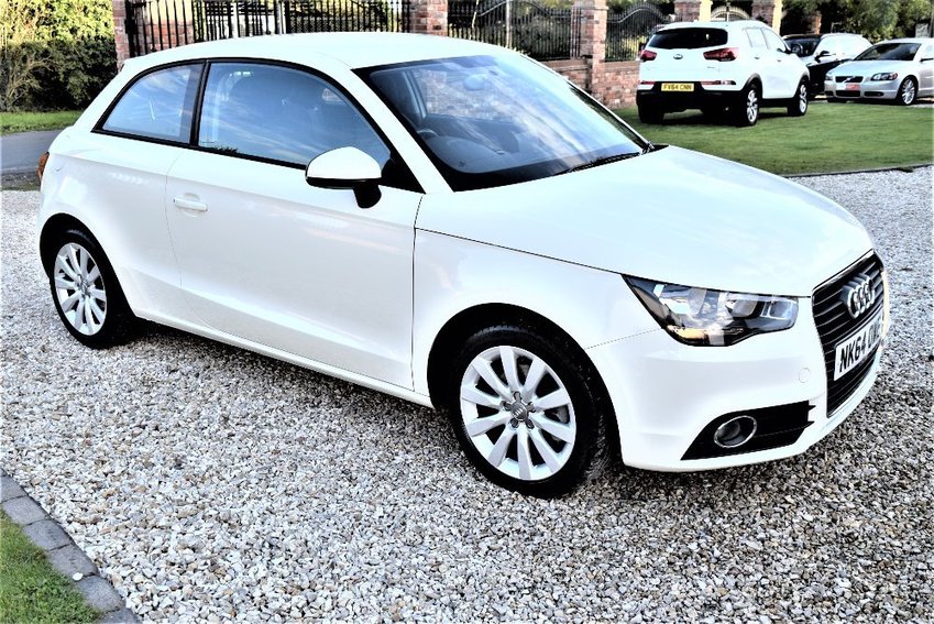 View AUDI A1 TFSI SPORT