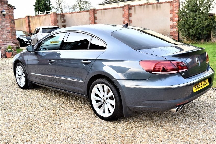 VOLKSWAGEN CC