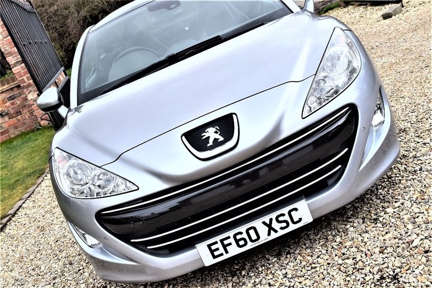 PEUGEOT RCZ