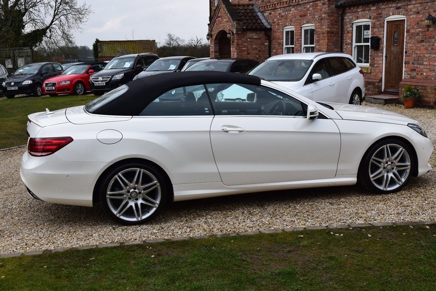 MERCEDES-BENZ E CLASS