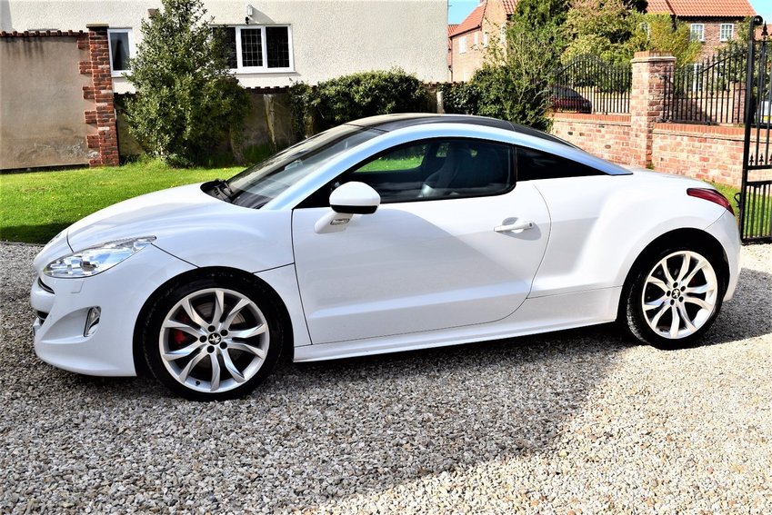 PEUGEOT RCZ