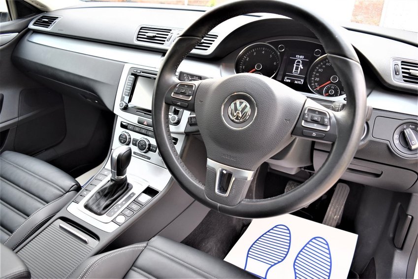 VOLKSWAGEN CC