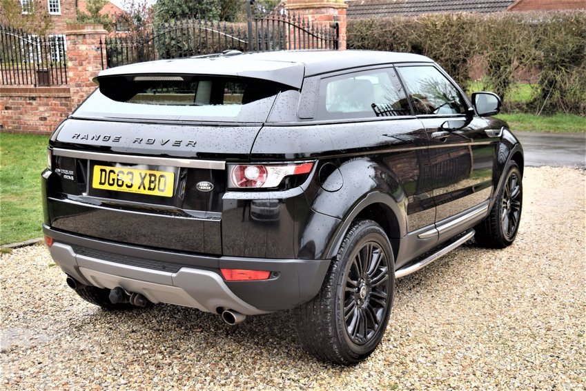 LAND ROVER RANGE ROVER EVOQUE