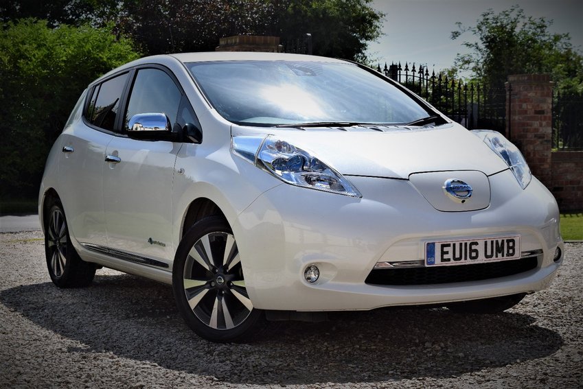 View NISSAN LEAF 30kWh Auto Tekna