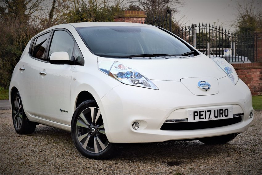 View NISSAN LEAF 30kWh Auto Tekna