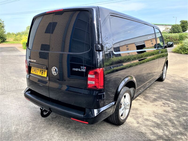 VOLKSWAGEN TRANSPORTER