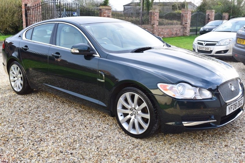 JAGUAR XF