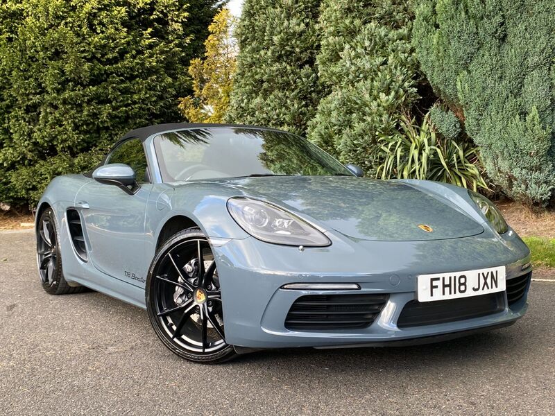 View PORSCHE 718 BOXSTER PDK