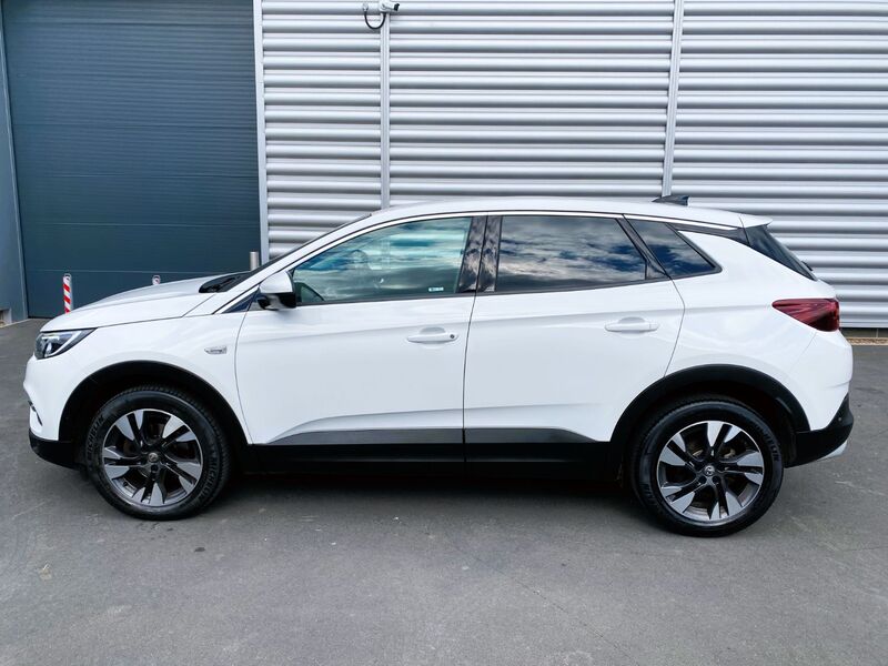 VAUXHALL GRANDLAND X